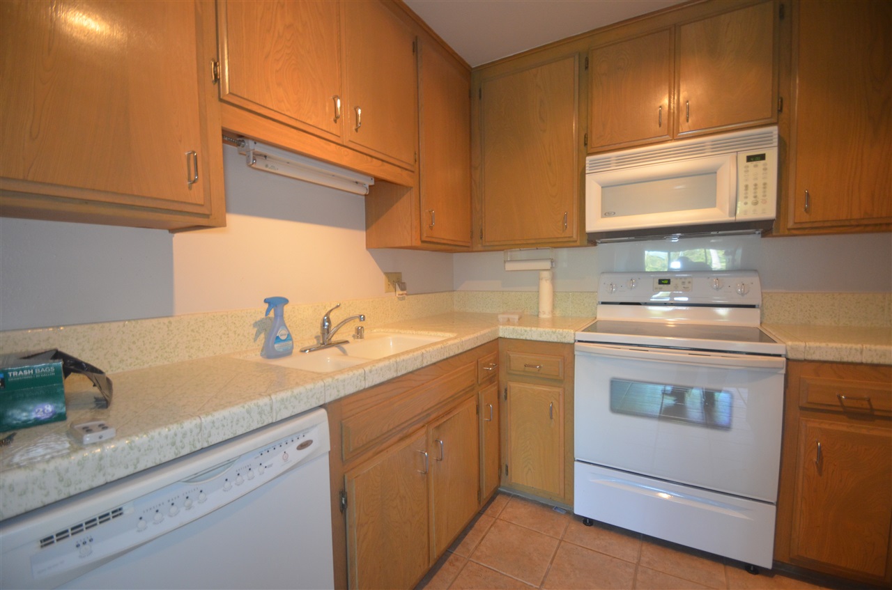 140 Walnut Ave. 4b, HILLCREST